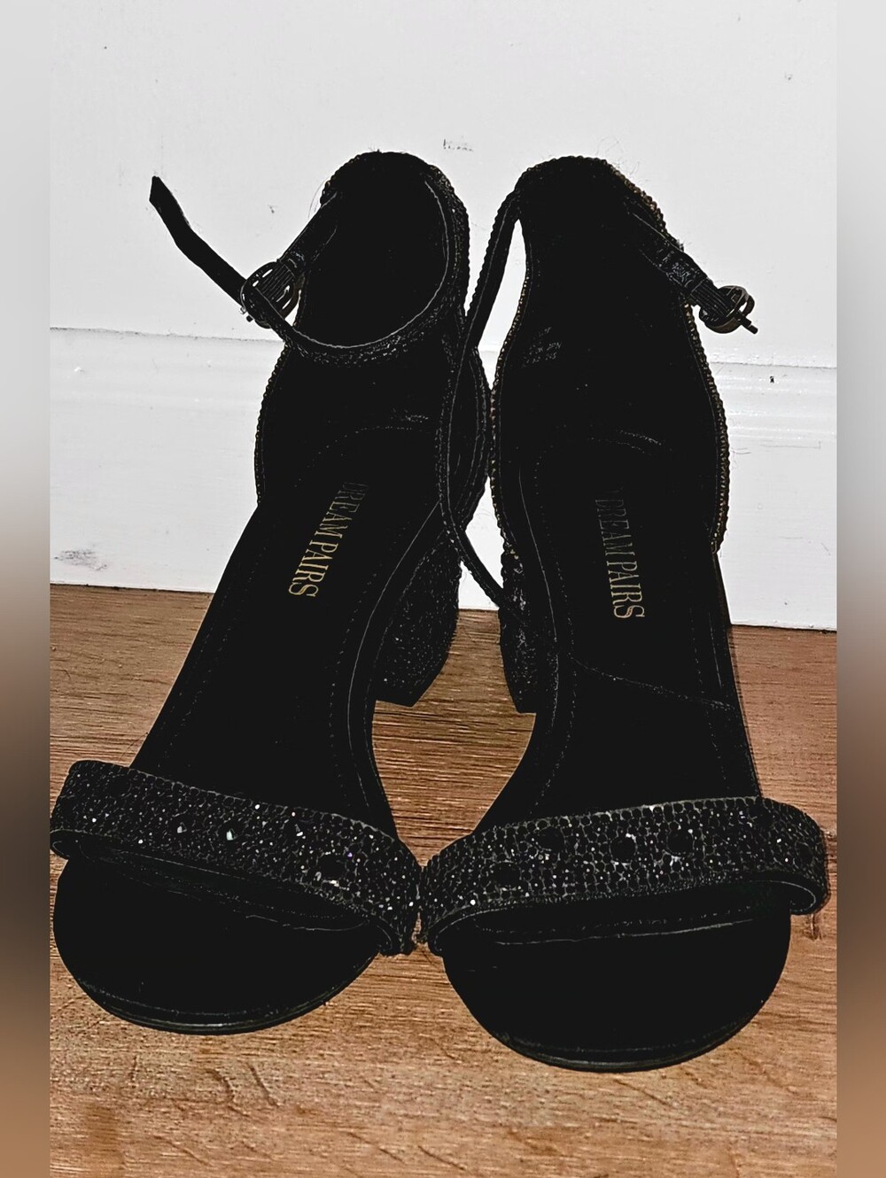Dream Pairs Black Rhinestone Block Heel Ankle Strap Sandals 7.5